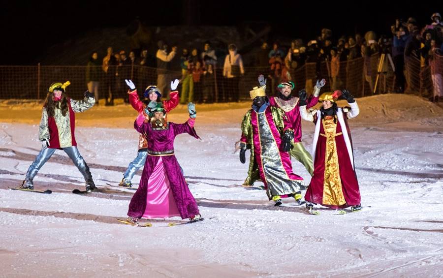 Sus Majestades los Reyes Magos llegarán mañana esquiando a Sierra Nevada