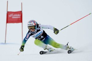 La noruega Thea Louise Stjernesund gana la primera prueba de gigante de la Copa de Europa FIS de esquí alpino femenino