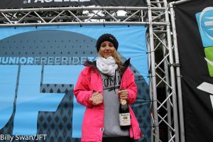 La Rider de Solosnow Nuria Castán afronta la nueva campaña con novedades