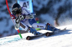 Lara Gut gana el descenso de Saint Moritz