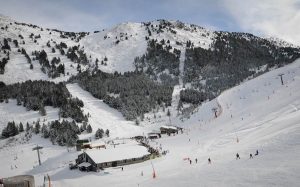 181 kilómetros para esquiar en las estaciones de Aramon