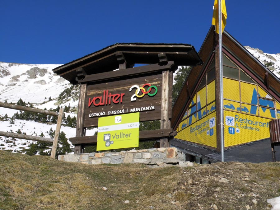 Reportaje de la estación de esquí de Vallter 2000 (Pirineo Catalán)
