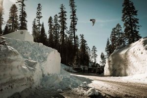 Comparte tus aventuras sobre la tabla con OAKLEY