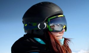 Consejos para elegir tus auriculares deportivos para subir a la nieve