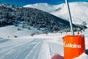 Las estaciones de FGC siguen de fiesta