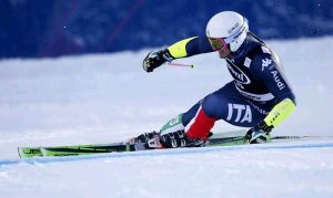 Pinturault gana el gigante de Yuzawa Naeba