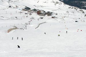 Sierra Nevada tendrá esta semana la mayor superfície esquiable de la temporada