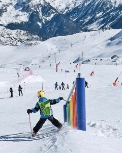 Aramon Formigal y Panticosa te enseñan a esquiar desde 49 euros