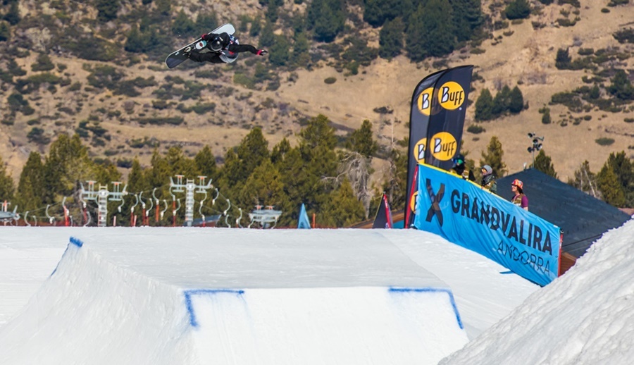 Michael Schaerer y Julia Marino ganan la 15ª edición del Grandvalira Total Fight snowboard Michael Schaerer y Julia Marino ganan la 15ª edición del Grandvalira Total Fight snowboard