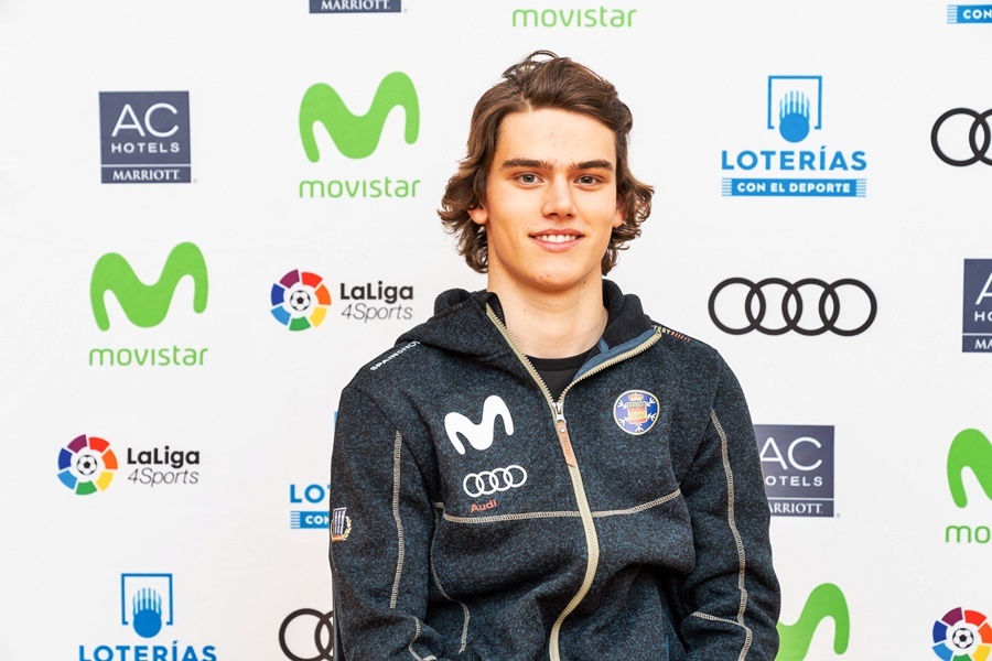 Entrevista a Thibault Magnin, freestyler del equipo Español Entrevista a Thibault Magnin, freestyler del equipo Español