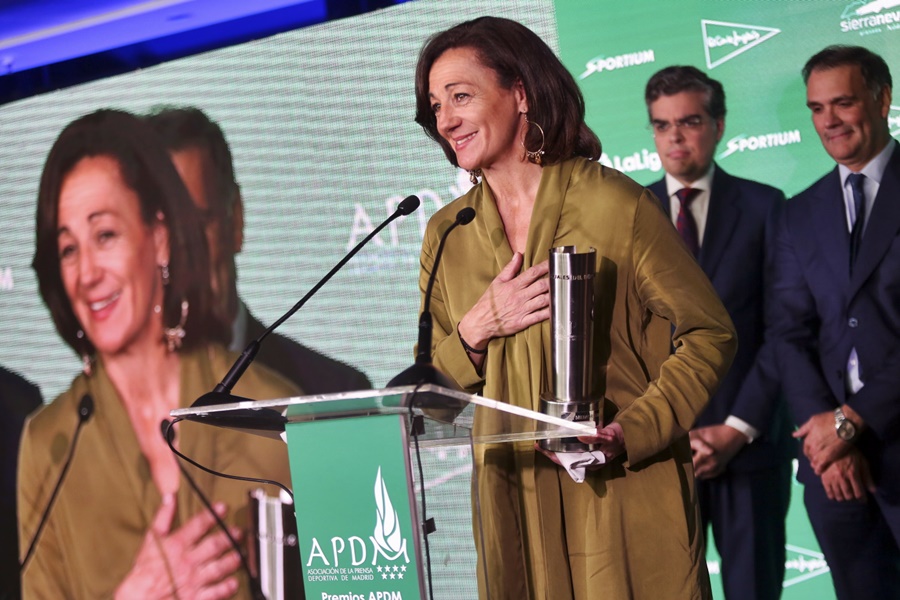 Sierra Nevada rinde un homenaje a Blanca Fernández Ochoa