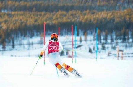 Petra Vlhova vence el slalom de Lienz, Austria