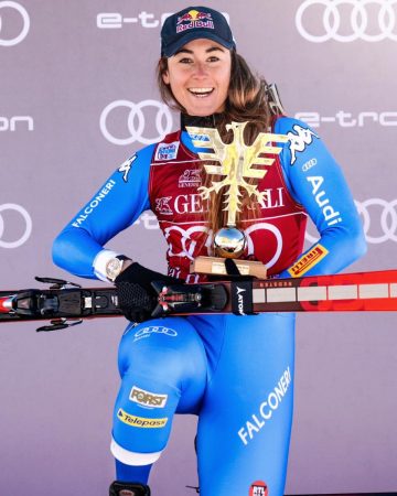 Sofia Goggia gana las dos carreras en Val d'Isere