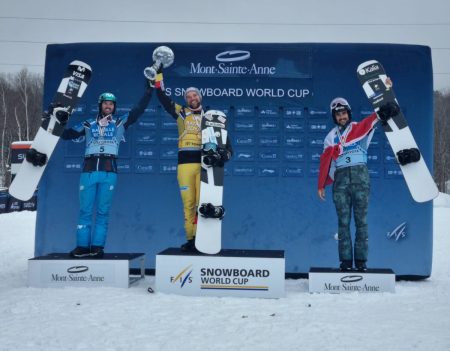 Lucas Eguibar se queda a un paso de ganar la Copa del Mundo de Snowboardcross