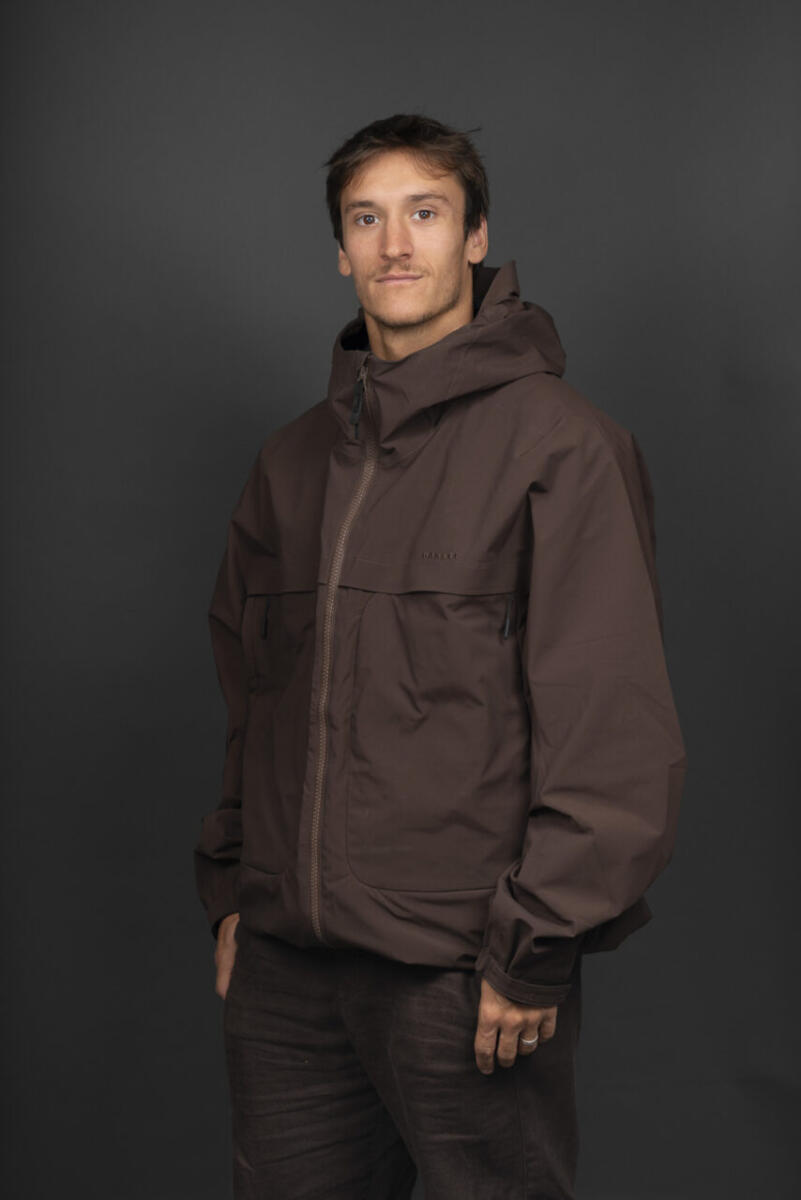 Javi Lliso y Thibault Magnin inician su andadura en la Copa del Mundo de Freeski