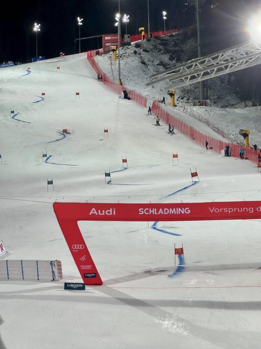 Loïc Meillard gana el eslalon gigante de Schladming Loïc Meillard gana el eslalon gigante de Schladming