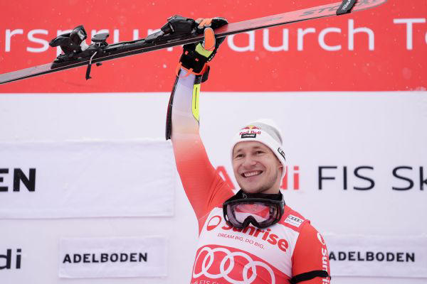 Marco Odermatt vence el Gigante de Adelboden