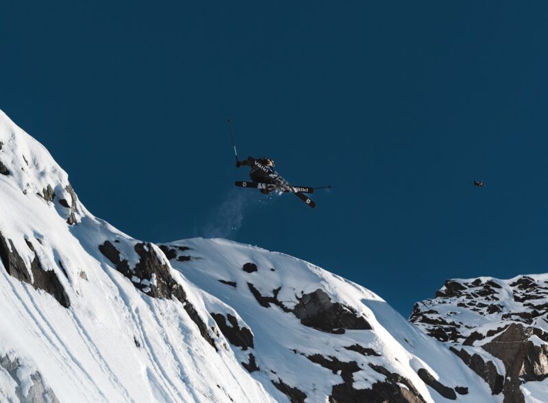 Victor de Le Rue, Noémie Equy, Ben Richards y Agostina Vietti se llevan la victoria en el FWT de Val Thorens. Victor de Le Rue, Noémie Equy, Ben Richards y Agostina Vietti se llevan la victoria en el FWT de Val Thorens.