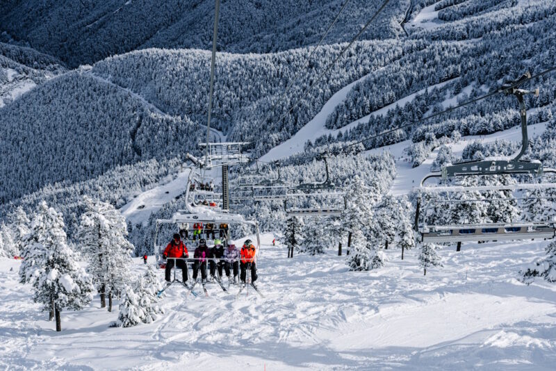 Cómo planificar una escapada de esquí en Andorra
