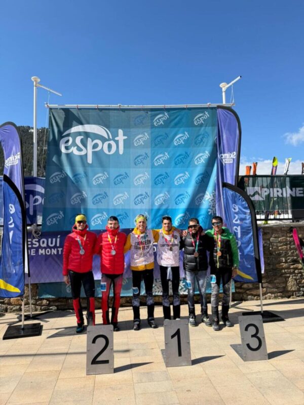 Loizu y Zarranz en categoría femenina y  Caballero y Alcalde en categoría masculina y Peinado y Ruiz se coronan Campeones de España por equipos